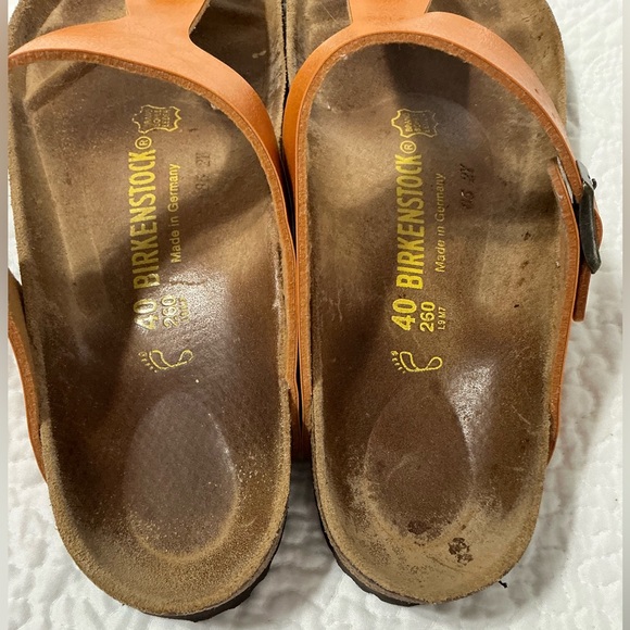 Birkenstock Gizeh sandal in burnt orange nubuck leather Size 40 US 9 - Picture 3 of 13